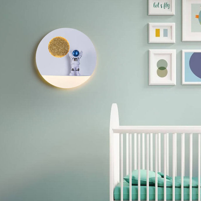 Astronaut LED Wall Light, 15 W