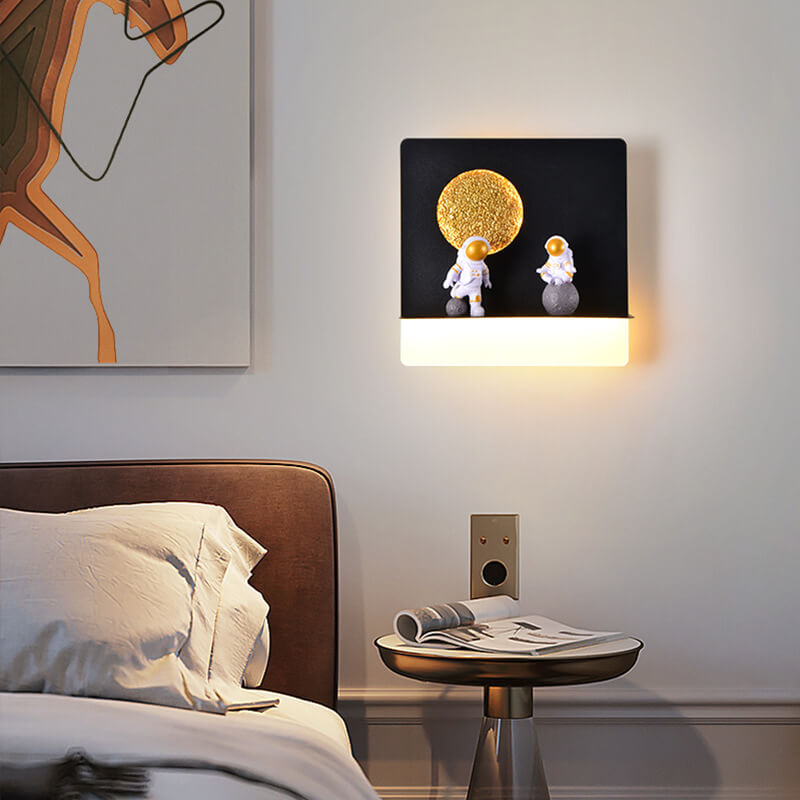 Astronaut LED Wall Light, 15 W