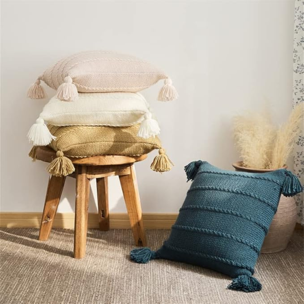 Knitted Tassel Acrylic Cushion Cover – image 1