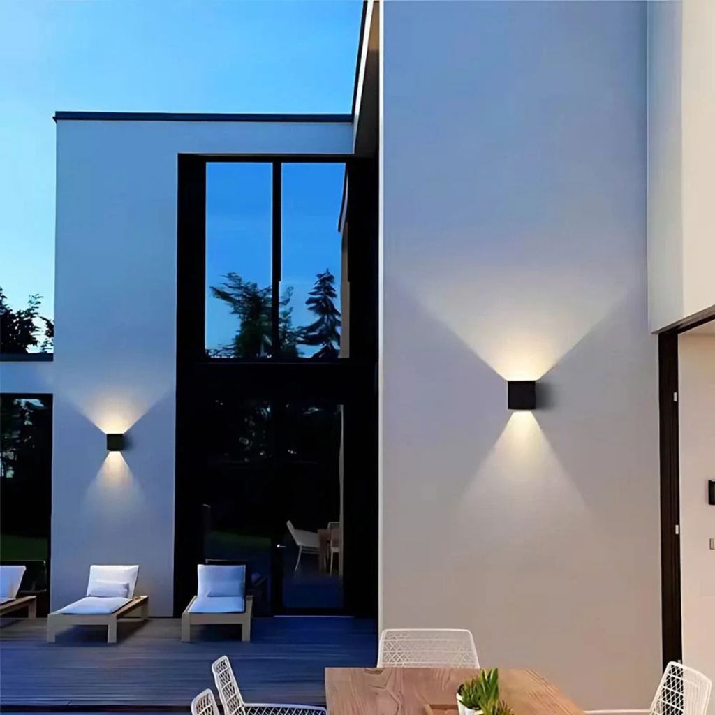 Adjustable-Beam LED Cube Wall Light - view 12