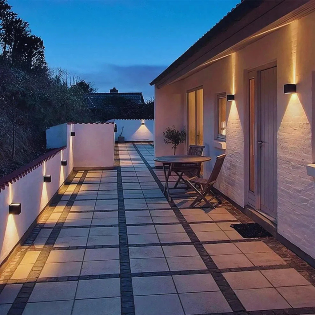 Adjustable-Beam LED Cube Wall Light - view 13