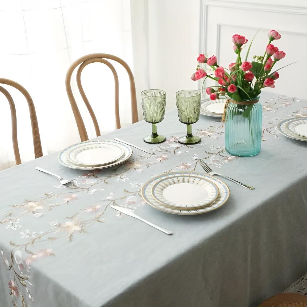 Floral Embroidered Polyester Tassel Tablecloth – image 3