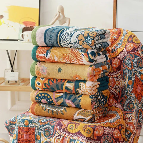Reversible Diamond and Floral Cotton Bath Towel – image 5