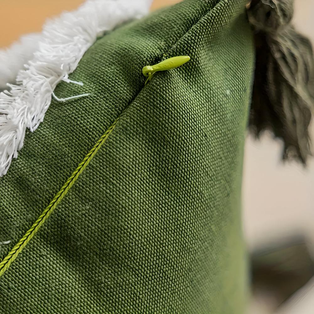 Tufted Leaf Cushion Cover with Corner Tassels – image 9