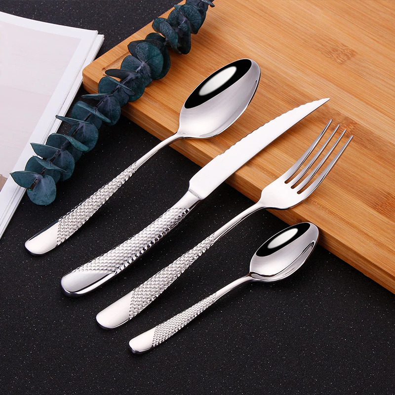 Diagonal Texture Cutlery Set – product image 8