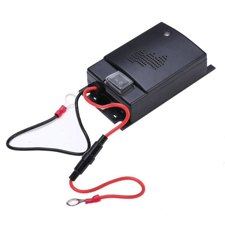12V Ultrasonic Vehicle Rodent Repeller — product view 1
