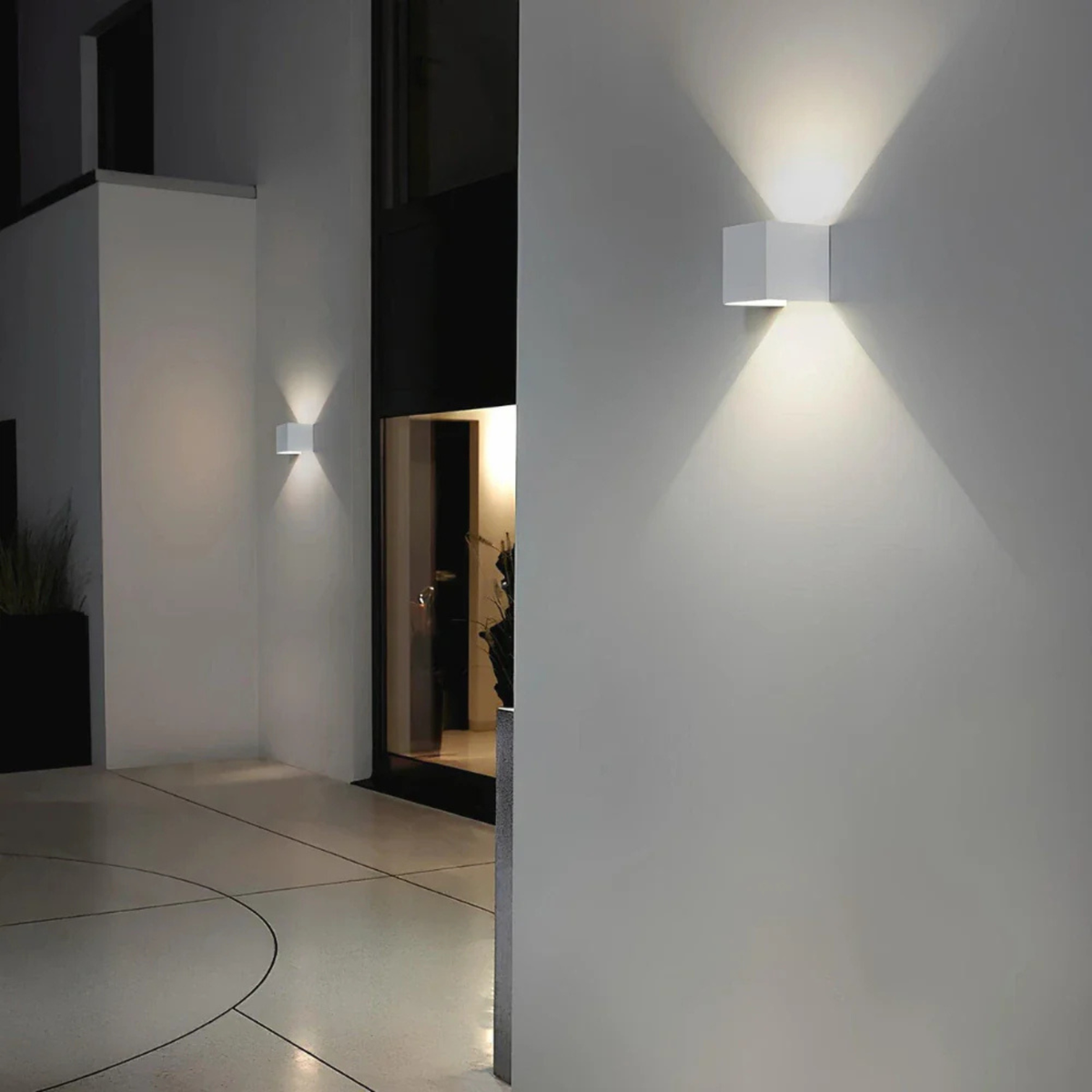 Adjustable-Beam LED Cube Wall Light - view 5