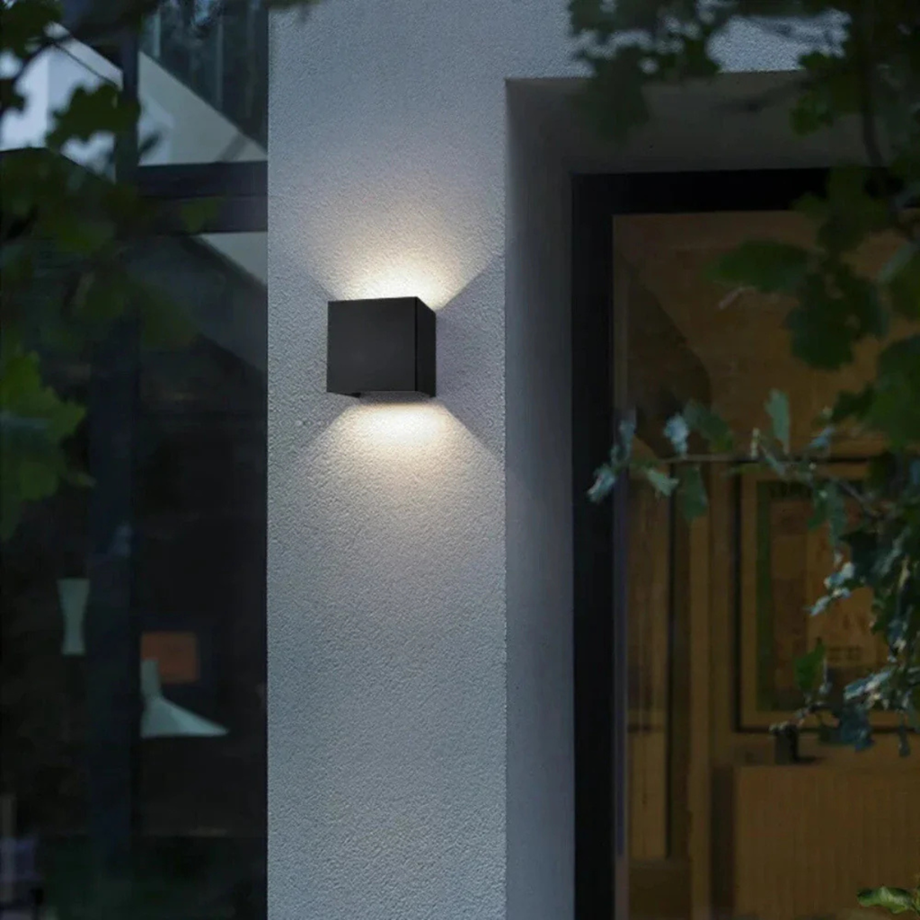 Adjustable-Beam LED Cube Wall Light - view 6