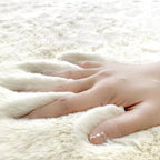 Bear-Shaped Microfibre Rug – image 11