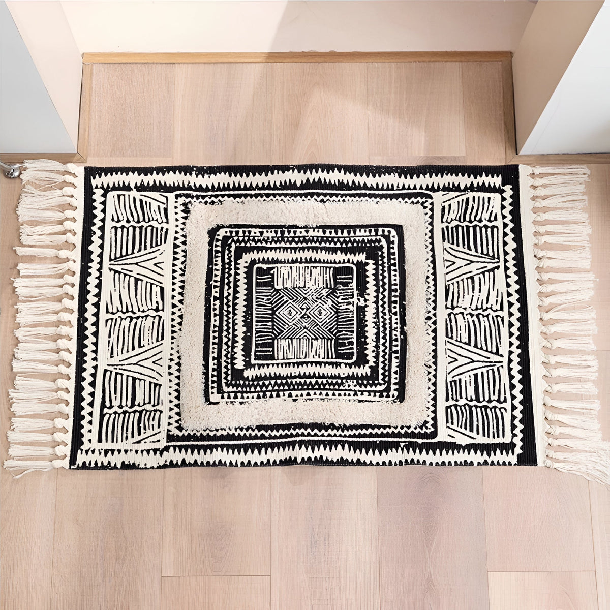 Black and White Geometric Tassel Rug – image 2