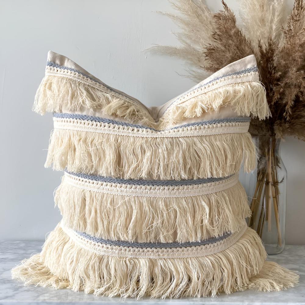 Fringed Linen Cushion Cover – image 1