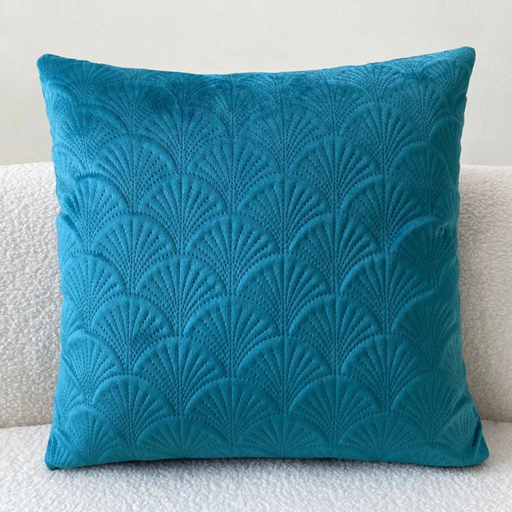 Scallop Pattern Velvet Cushion Cover – image 4