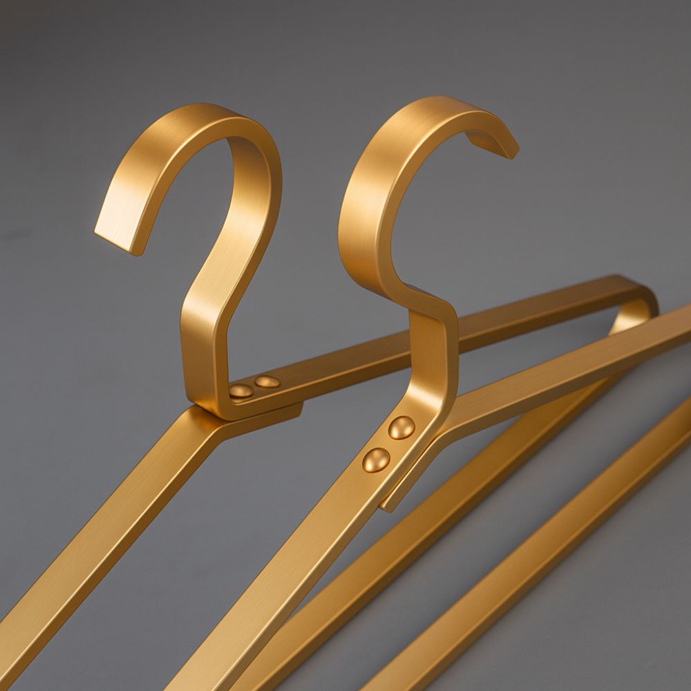 Slim Aluminium Clothes Hangers – Set of 4 – image 4