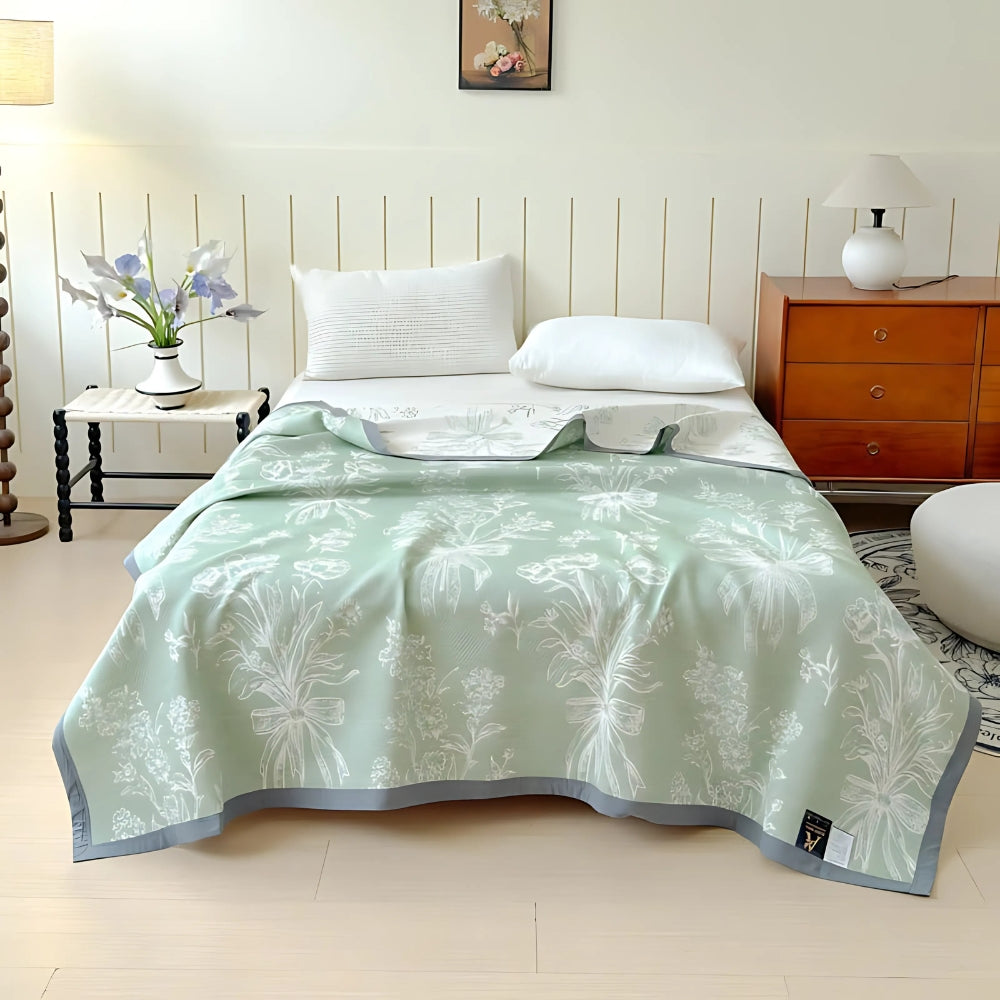 Reversible Cotton Gauze Blanket with Leaf Pattern - product view 3