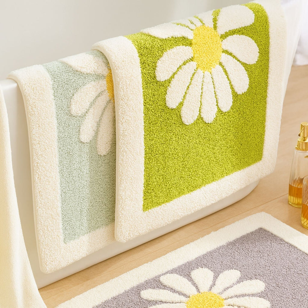 Daisy Microfibre Bath Mat – image 3