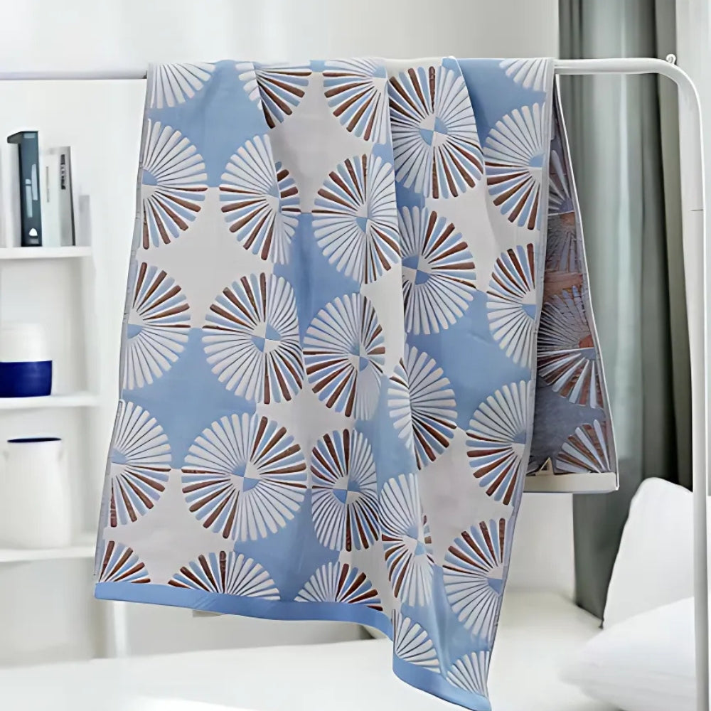 Floral Jacquard Cotton Bath Towel – image 3