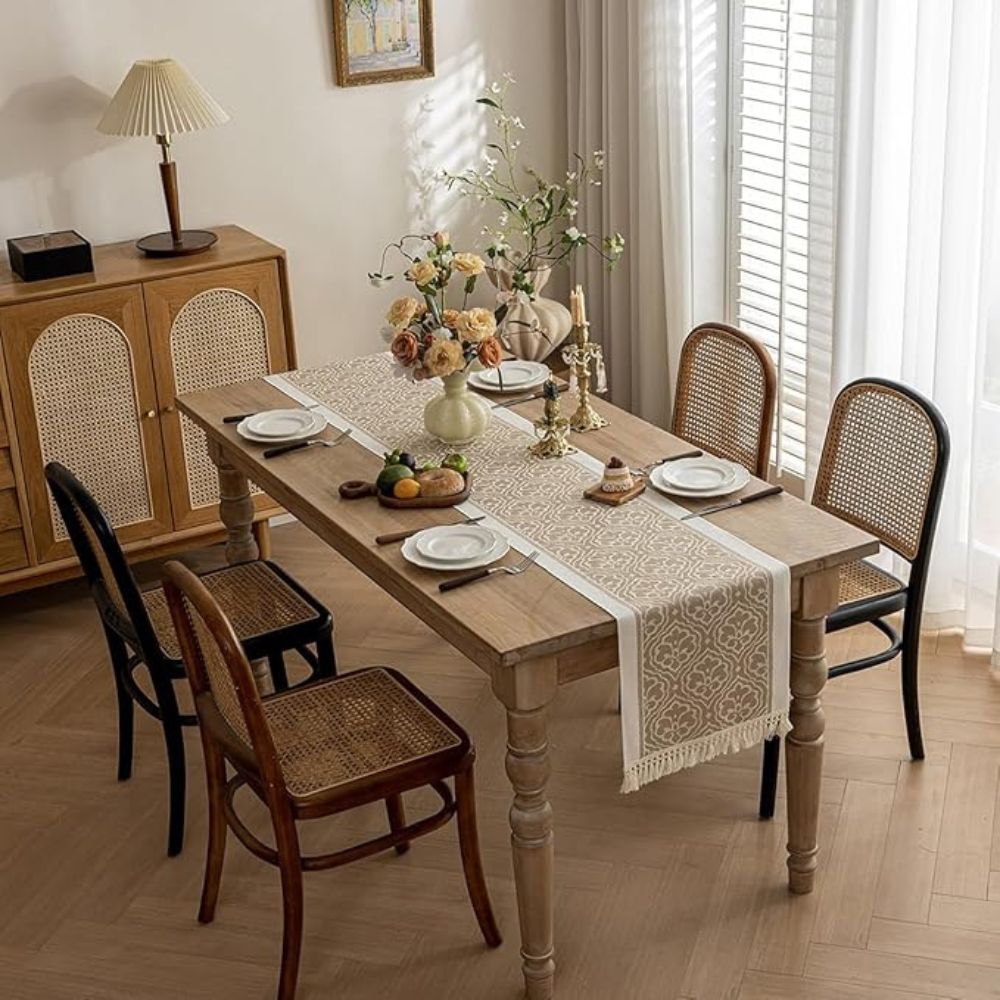 Damask Floral Tassel Table Runner – image 1
