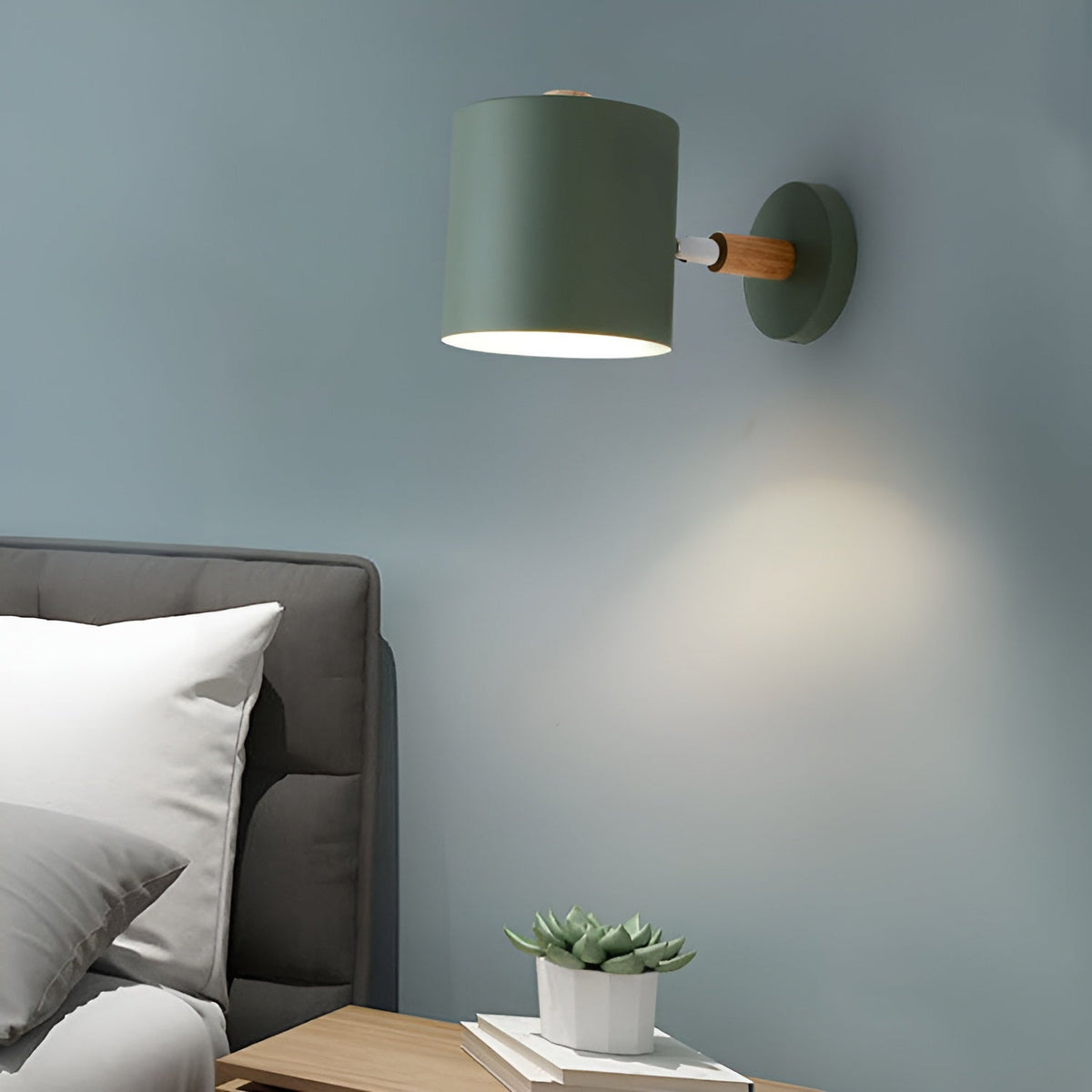 Adjustable Wall Lamp
