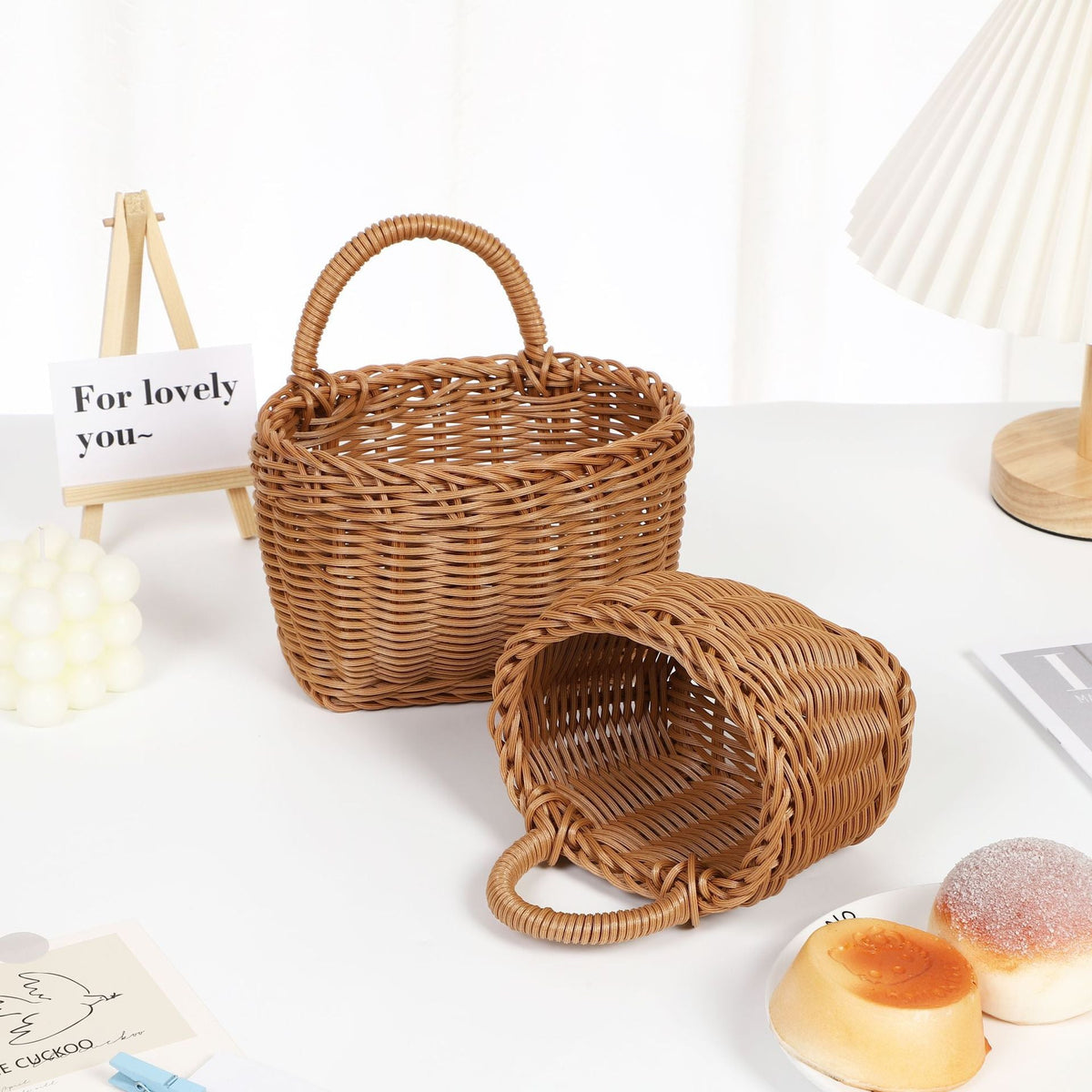 Small Wicker Baskets, Assorted Shapes – product image 3