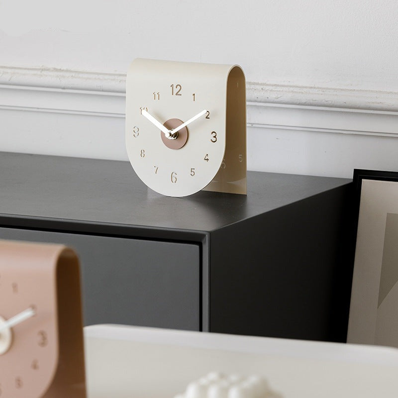 Silent Sculptural Desk Clock with Folded Design - product view 7