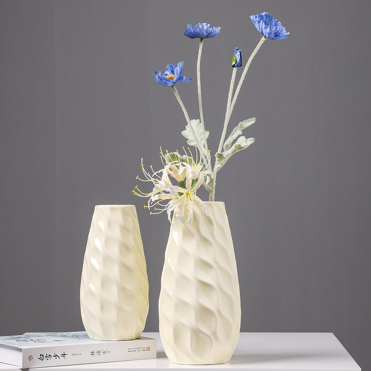 Textured White Ceramic Flower Vase – product image 1