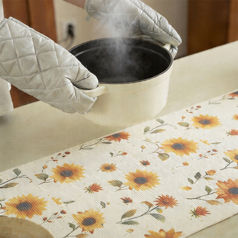 Floral Print Fringed Table Runner – product image 2