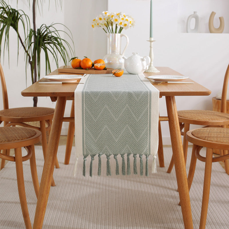 Patterned Fringe Table Runner – product image 4