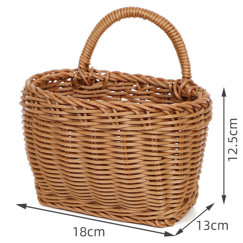 Small Wicker Baskets, Assorted Shapes – product image 6