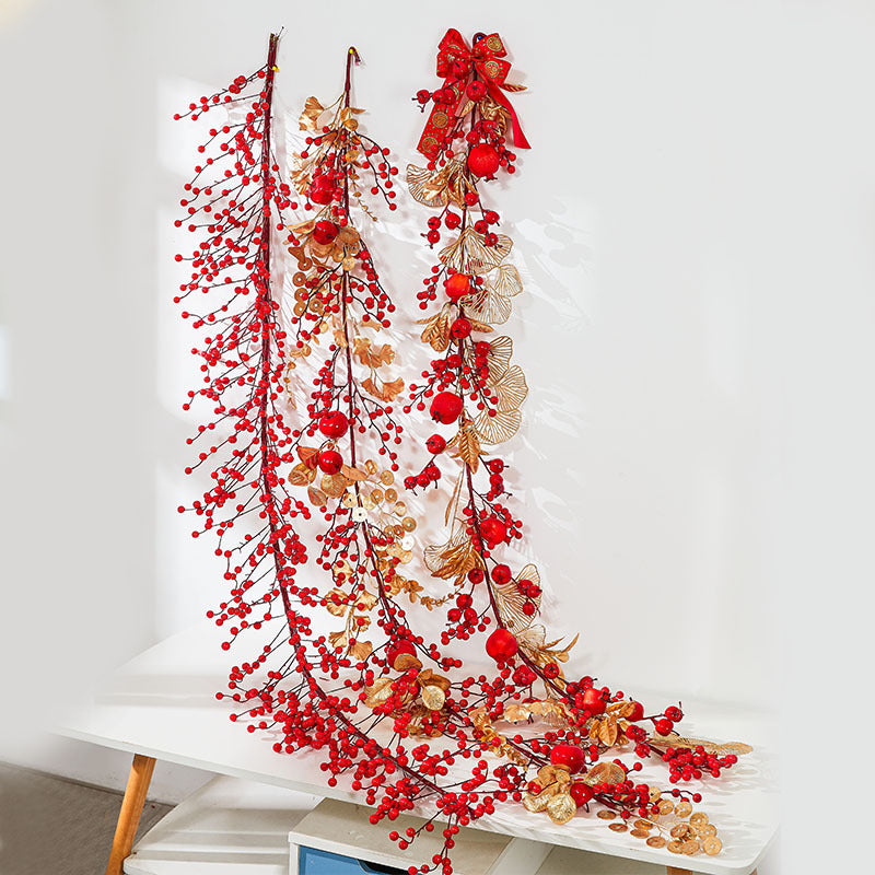 Red Berry Branch Christmas Garland, 1.8 m - product view 2