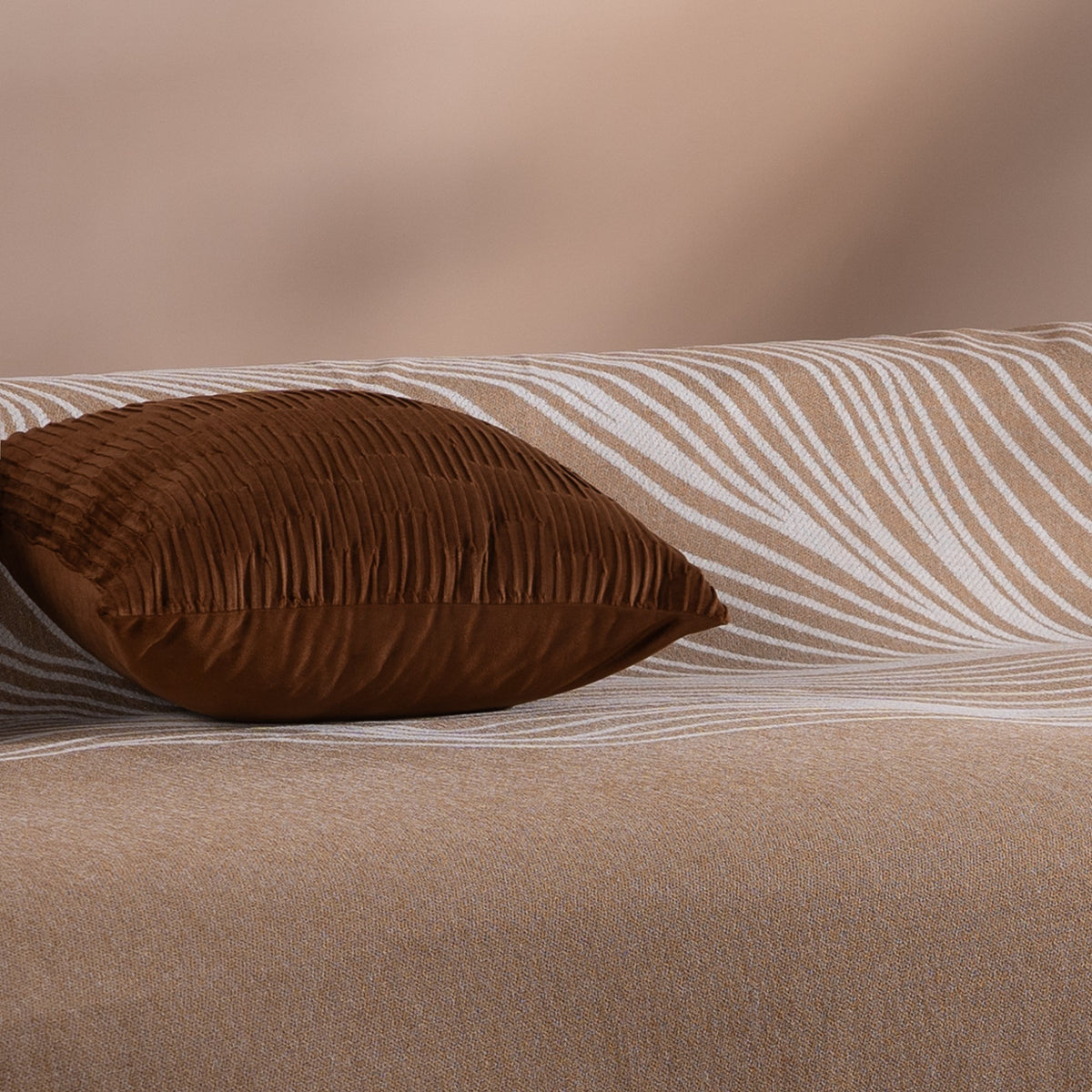 Plush Grid Cushion Cover, 45.72 x 45.72 cm - product view 12