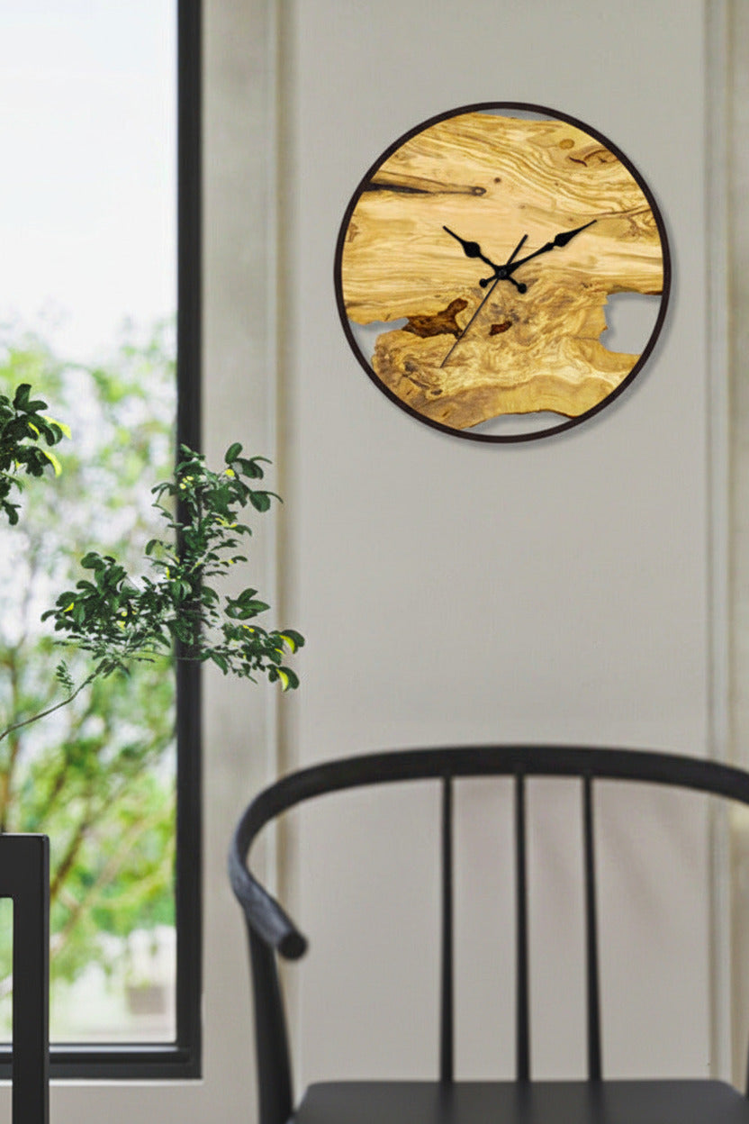 Rustic Wood-Look Wall Clock, Silent Open-Frame Design - product view 3