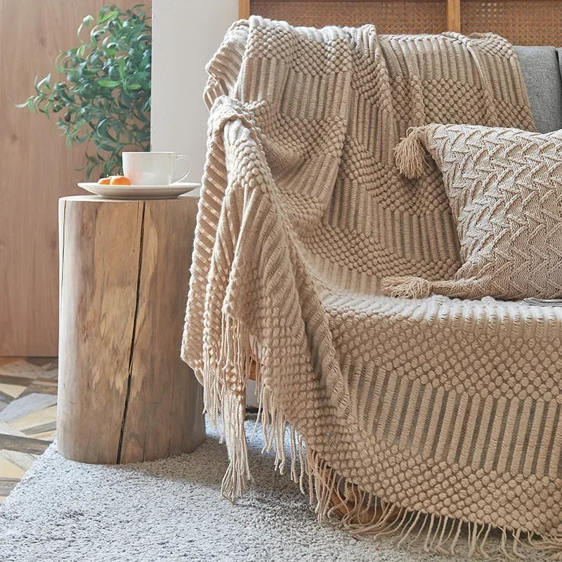 Nordic Style Chunky Knitted Blanket