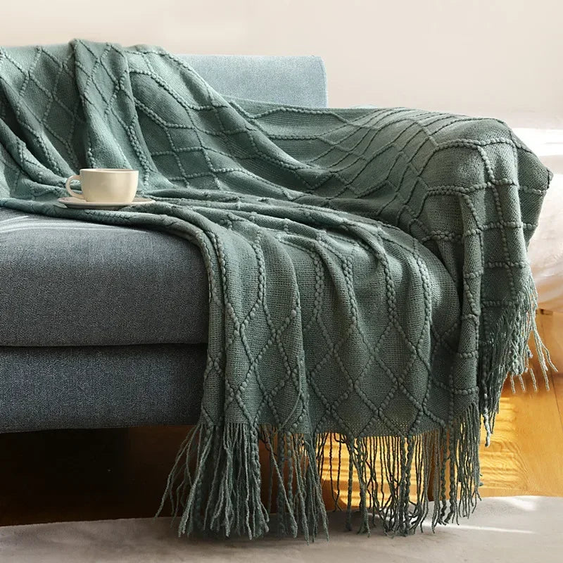 Nordic Style Chunky Knitted Blanket
