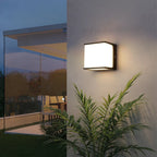 Square Metal Outdoor LED Wall Light, 8 W