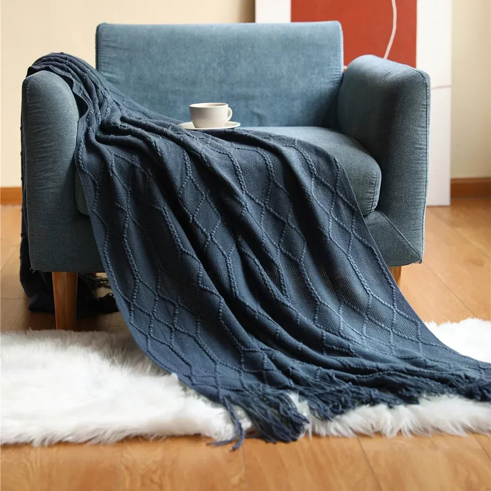 Nordic Style Chunky Knitted Blanket