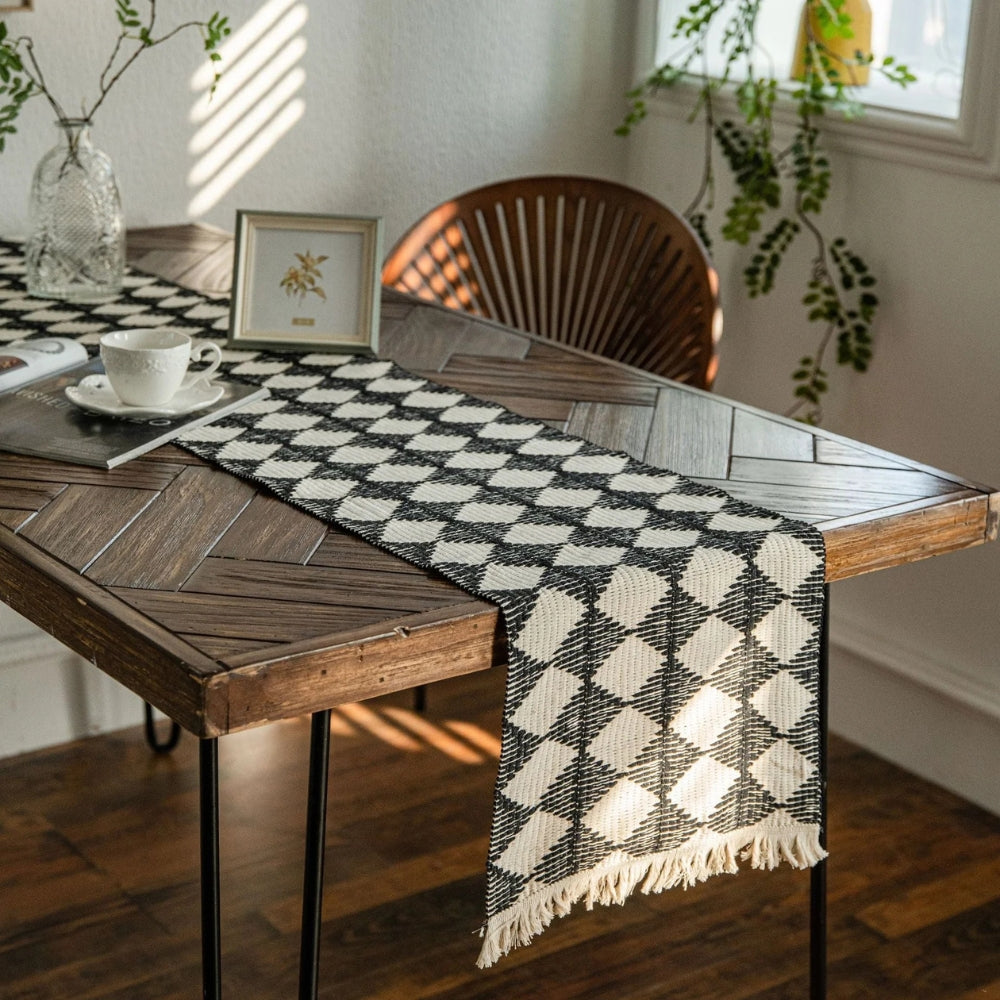 Diamond Woven Tassel Table Runner – image 5