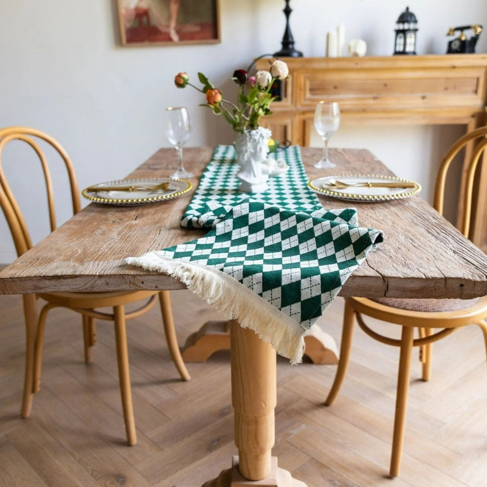 Chequered Tassel Table Runner – image 9