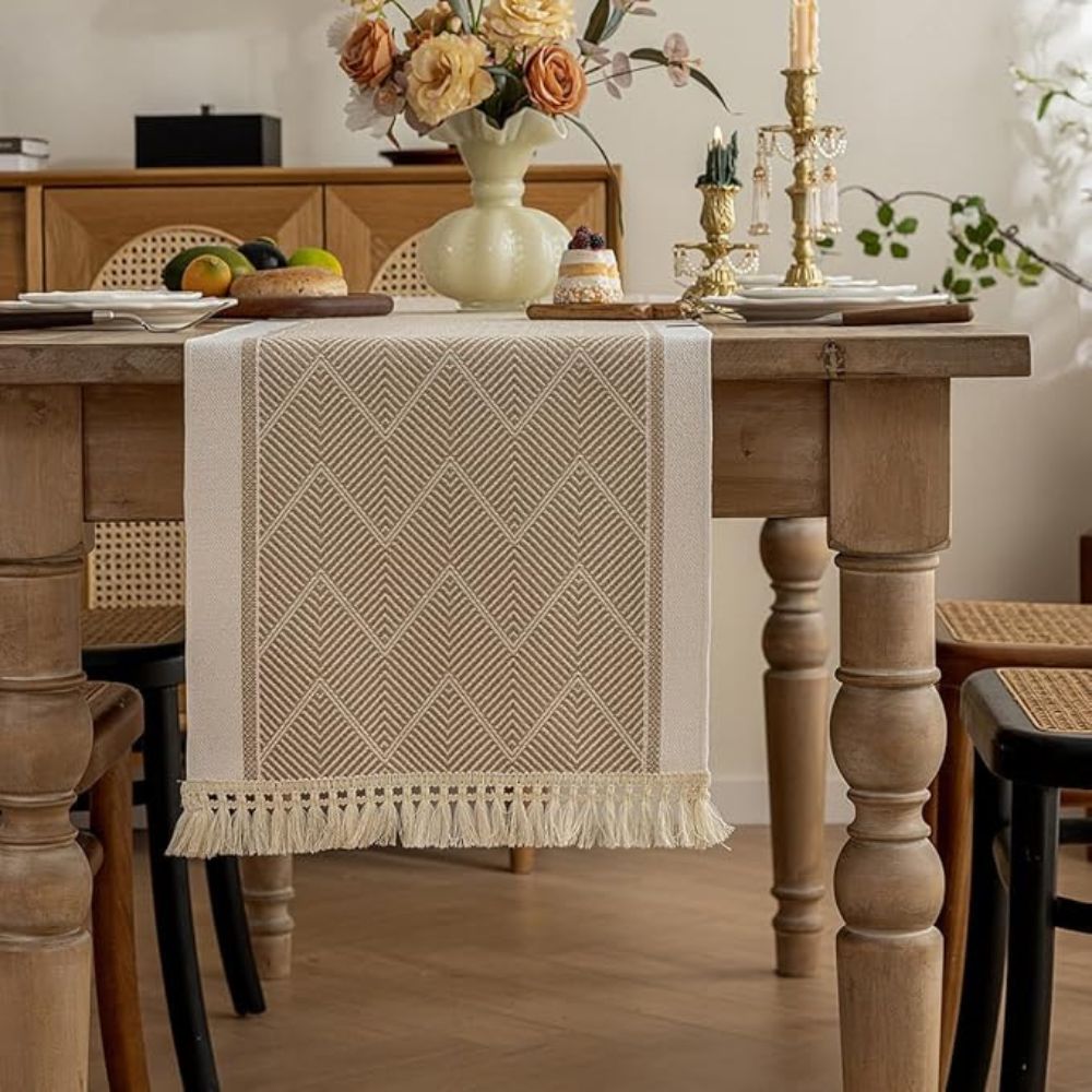 Woven Zigzag Tassel Table Runner – image 2