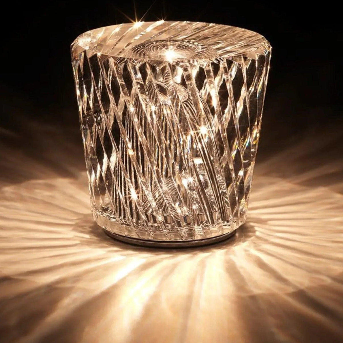 Diamond Pattern USB Rechargeable LED Table Lamp