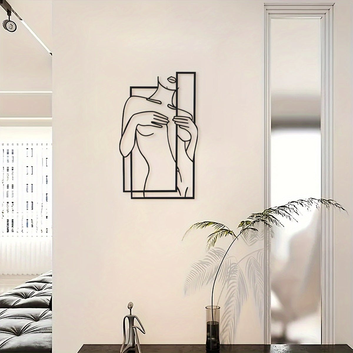 Abstract Face Metal Wall Decoration, 50 × 70 cm