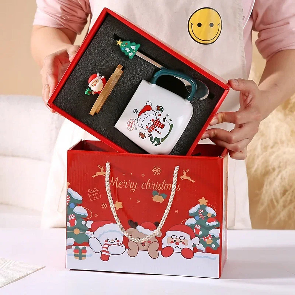 Ceramic Christmas Mug with Wooden Lid and Spoon, 400 ml