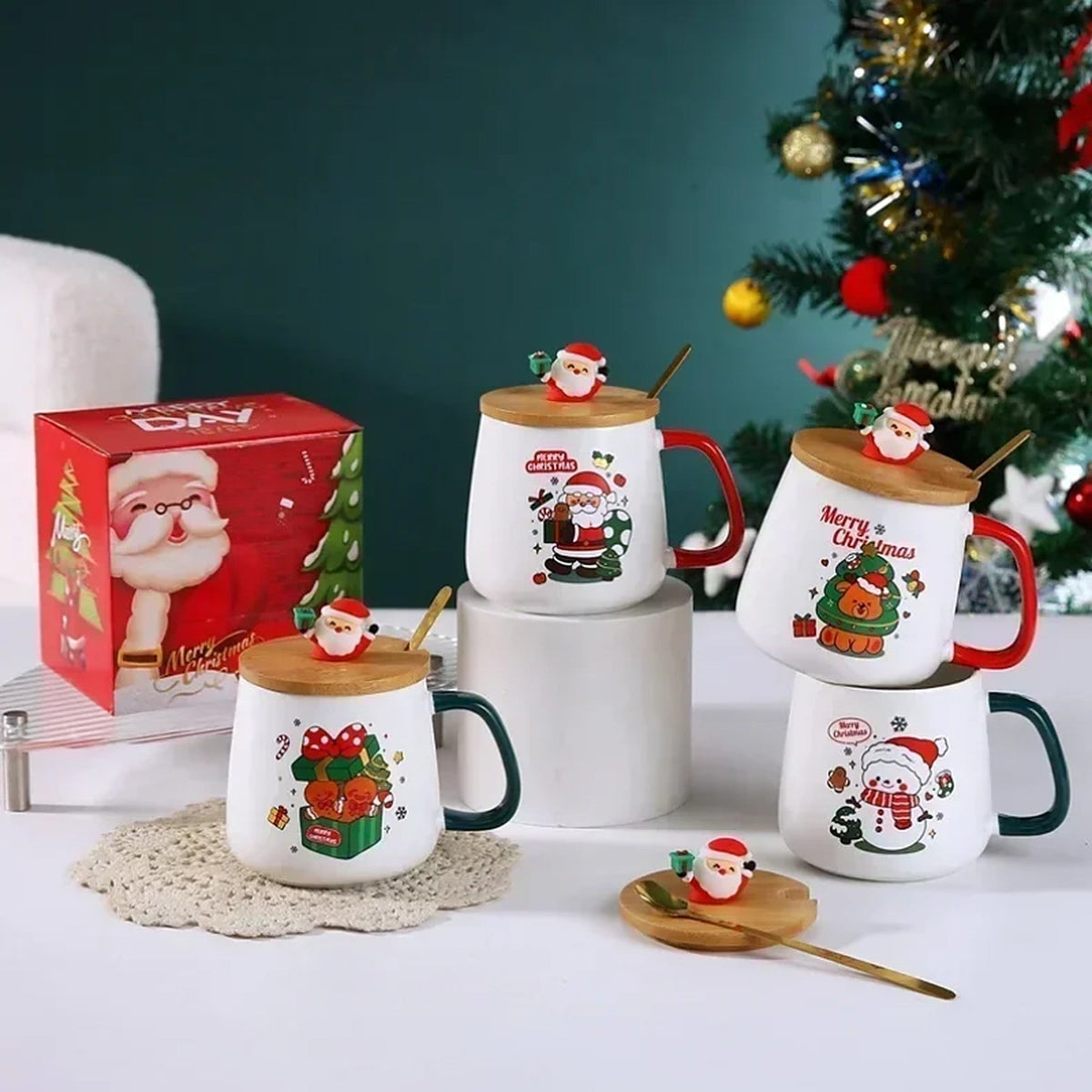 Ceramic Christmas Mug with Wooden Lid and Spoon, 400 ml