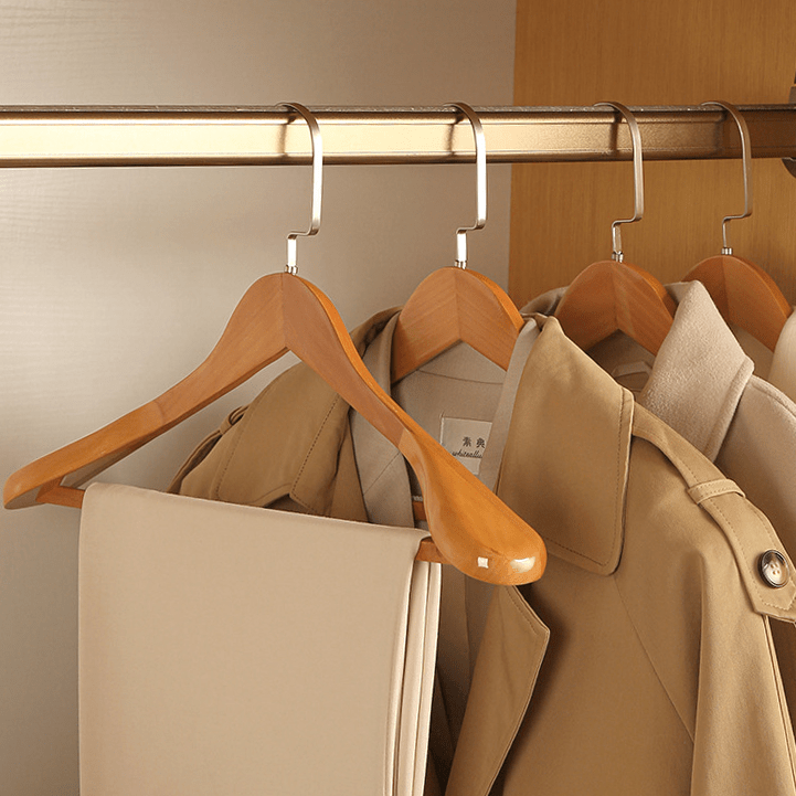 Curved Wooden Clothes Hangers, Set of 4
