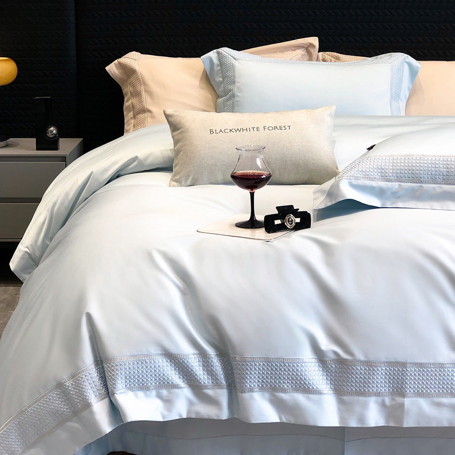 Cotton Sateen Bedding Set with Woven Border