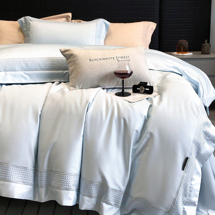 Cotton Sateen Bedding Set with Woven Border