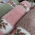 Floral Border Microfibre Bath Mat – image 12