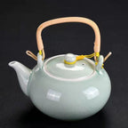 Glazed Ceramic Teapot, 700 mL – product image 4