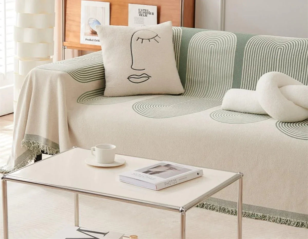 Geometric Sofa Throw with Fringed Edges