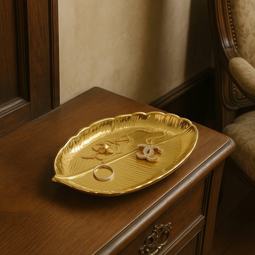 Glossy Ceramic Decorative Storage Box