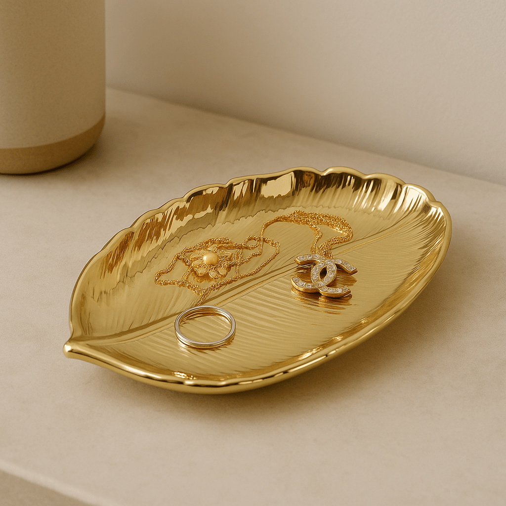 Glossy Ceramic Decorative Storage Box